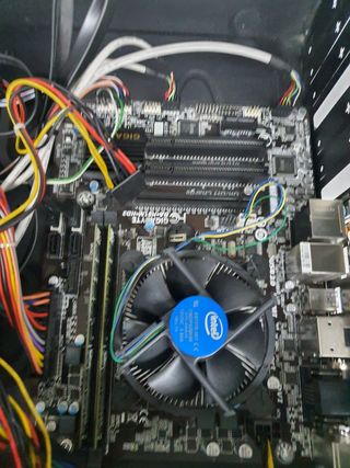 Placa base Gigabyte GA-H81M-HD3