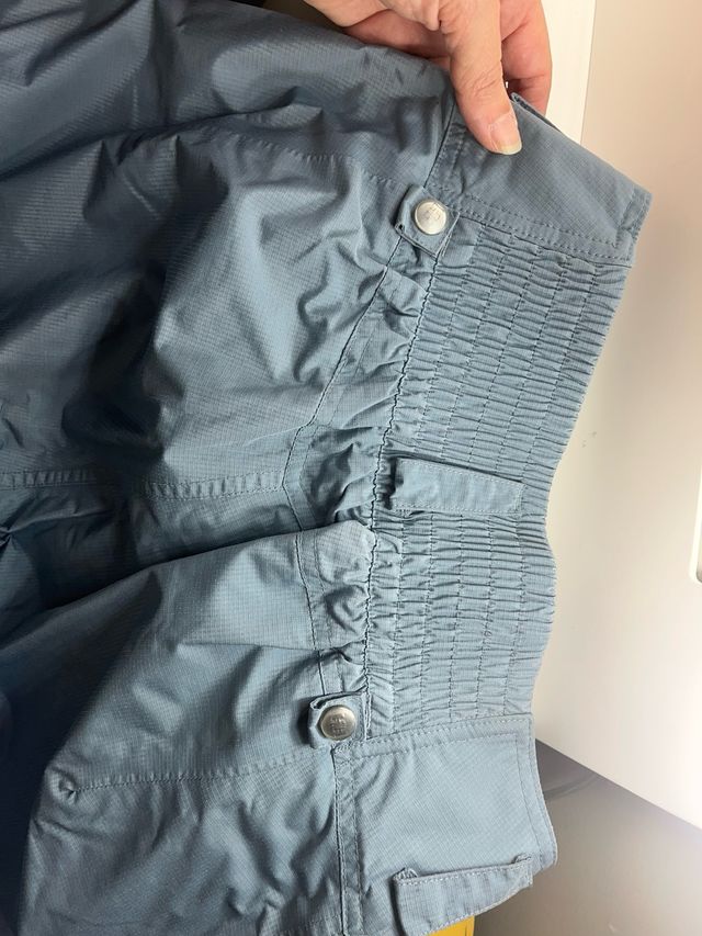 Chaqueta Hely Hansen M plumas pantalon S sky HH