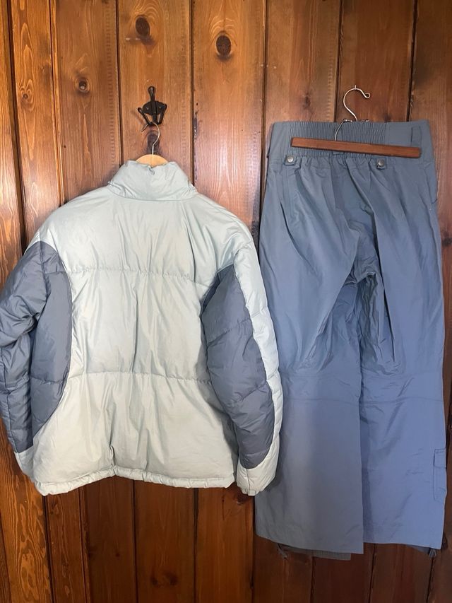 Chaqueta Hely Hansen M plumas pantalon S sky HH