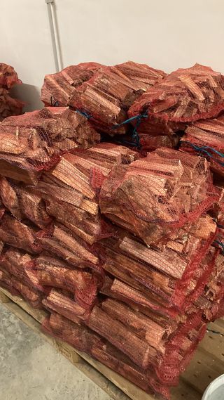 Estelles de fusta per encendre foc