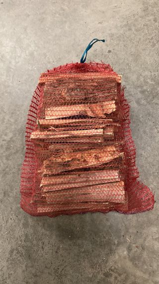 Estelles de fusta per encendre foc