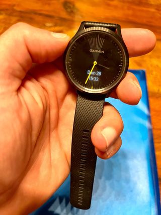 Garmin Vivomove HR