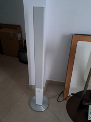 Sistema TV y Altavoces Loewe