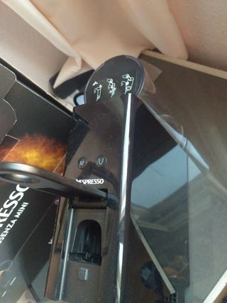 Nespresso essenza mini cafetera cap