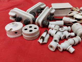 Lote piezas eléctricas porcelana