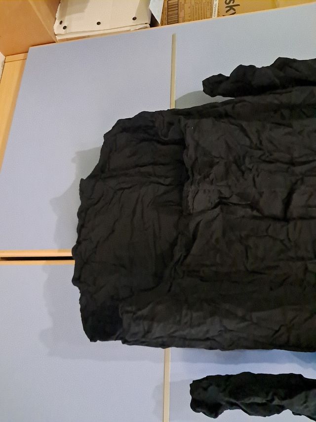 Blusa negra de Liberatta