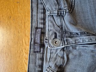 Pantalón corto gris bershka t:32