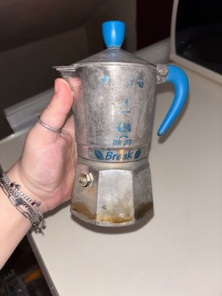 Una macchina da caffè MOKA “BIALETTI”BREAK