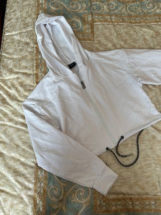 Sudadera blanca crop top Body Alive talla L 
