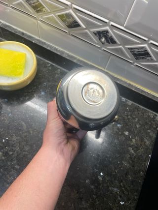 VENDO CAFETERA DE ACERO INOXIDABLE de toda la vida