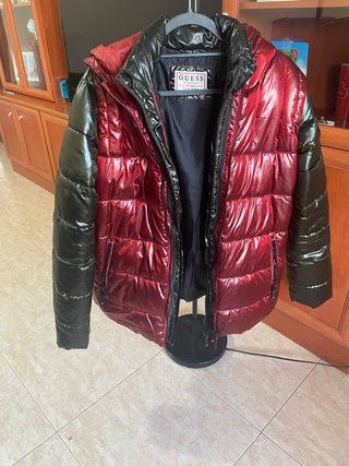 Cazadora / Chaleco Guess