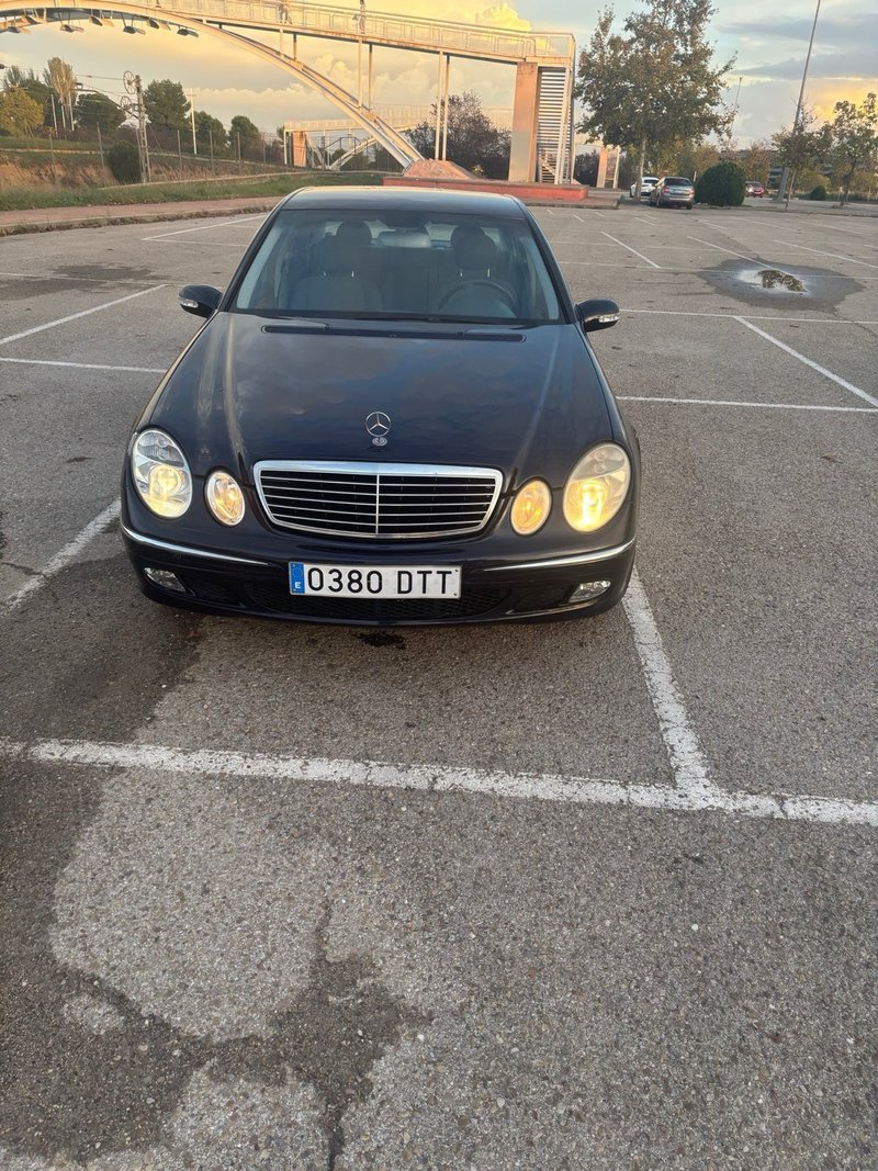 Mercedes-Benz Clase E 2006 - foto 1