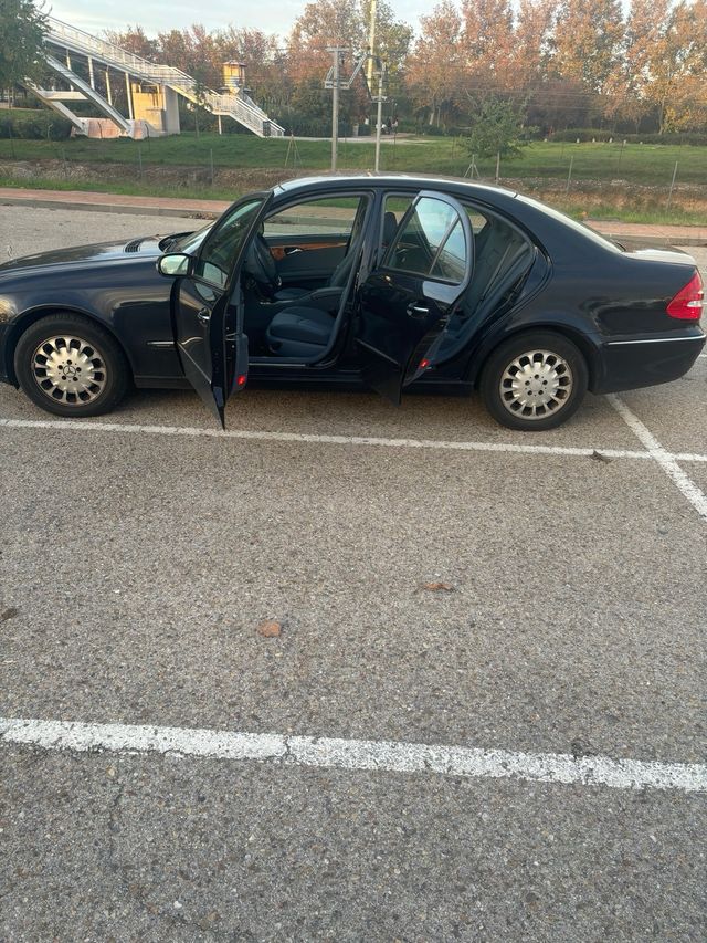 Mercedes-Benz Clase E 2006