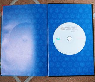 MARVEL STUDIOS. Contenido inédito + película DVD.