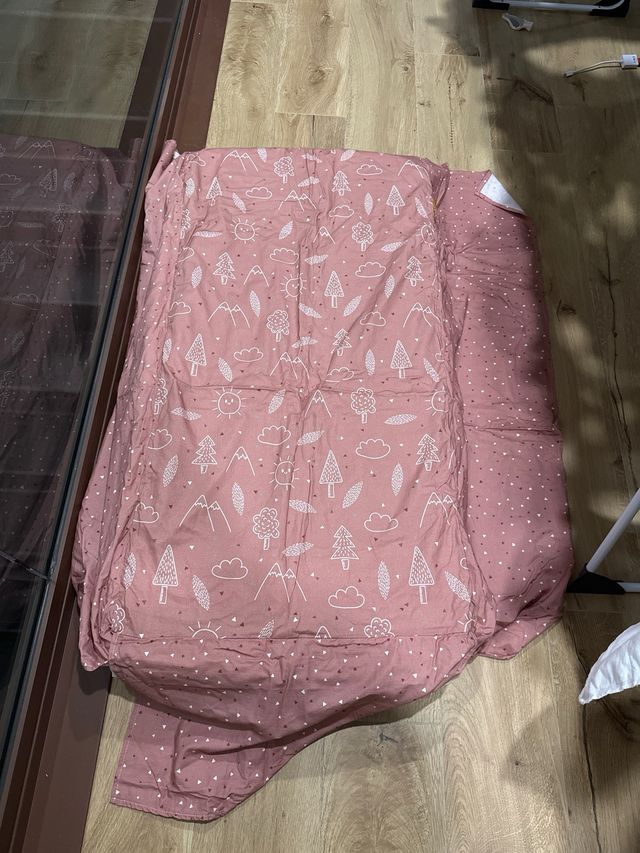 Cuscino protettivo per culla 