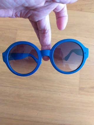 Occhiali da sole marca Havaianas