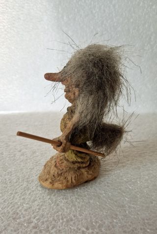 Troll 040 NY Form