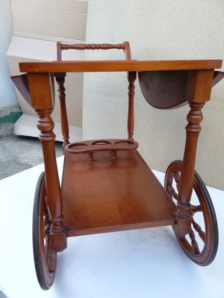 Camarera de madera plegable