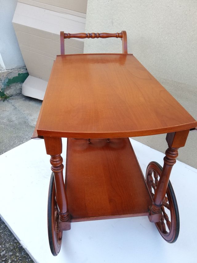 Camarera de madera plegable