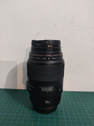 CANON EF 100MM F/2.8 MACRO USM