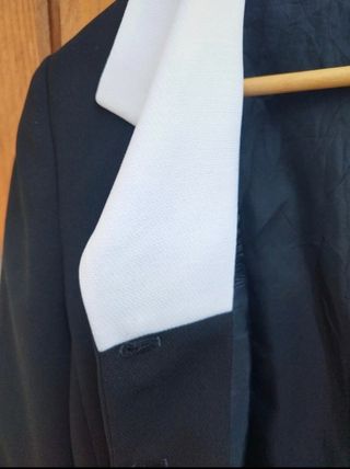 Blazer negra y blanca nueva