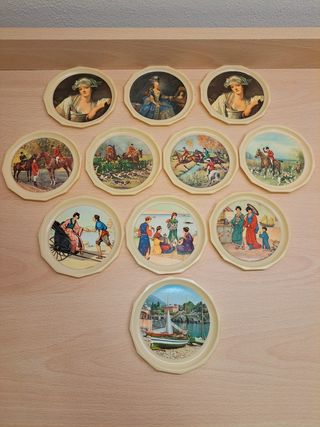 Set di 12 sottobicchieri vintage in plastica