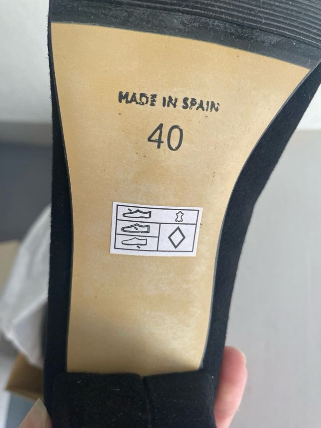 Zapato tacón clacos piel/ante nuevo clavos