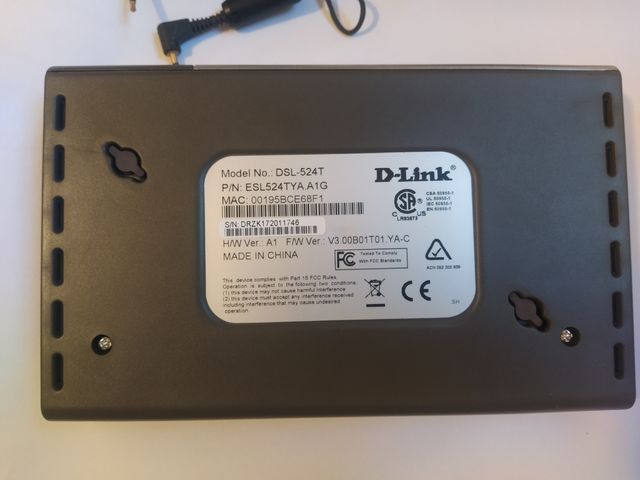 Router e switch ADSL2/2 con 4 porte