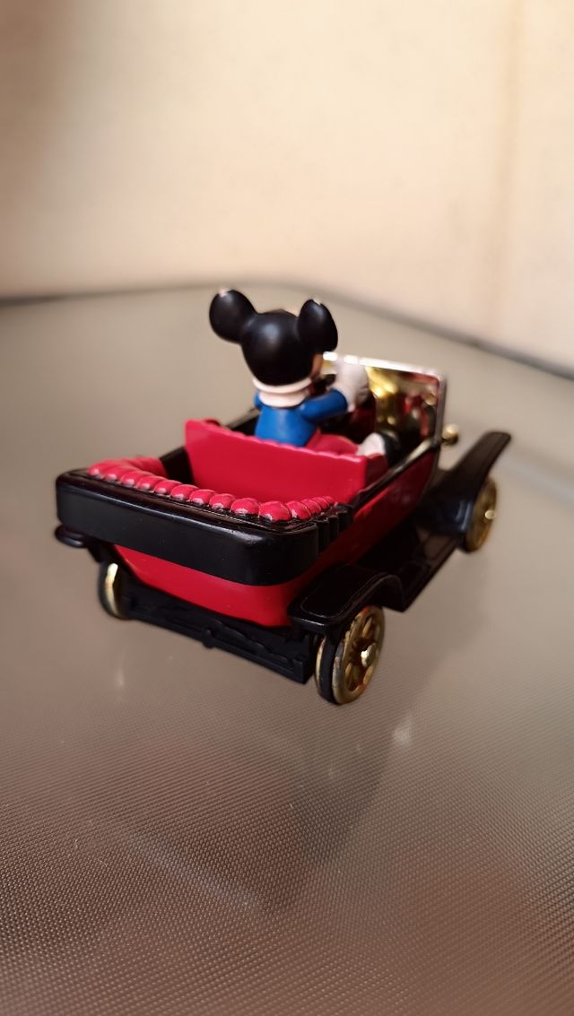 Coche Mickey Mouse 