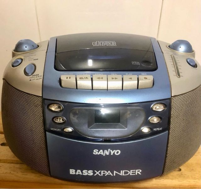 Radio cd sanyo