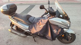 Kymco Grand Dink 300 (Dic 2019)