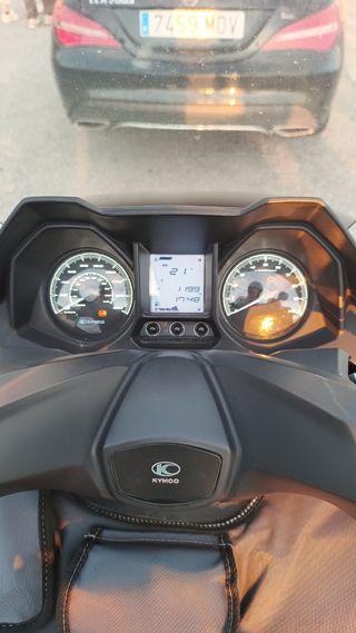 Kymco Grand Dink 300 (Dic 2019)