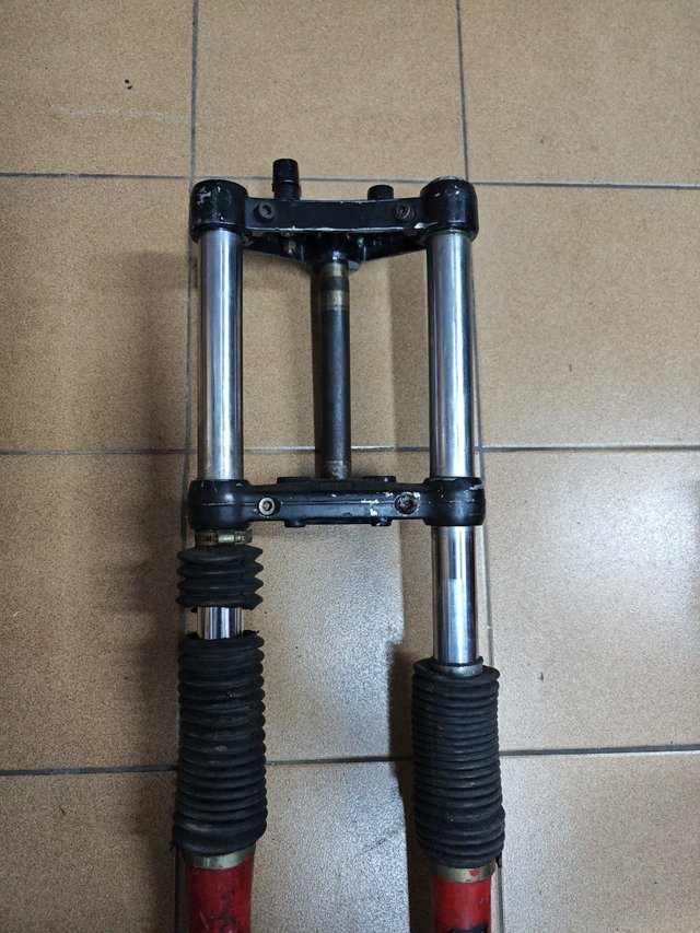 Horquilla fantic motor