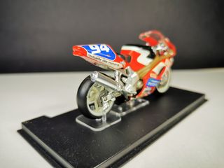 Suzuki GSX-R nueva escala  1/24