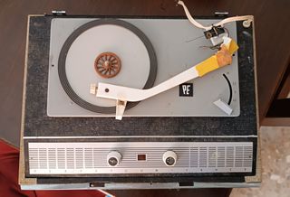 Tocadisco antiguo Perpetuum Ebner (PE)