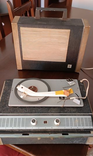 Tocadisco antiguo Perpetuum Ebner (PE)