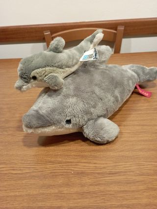 Coppia di peluche delfini