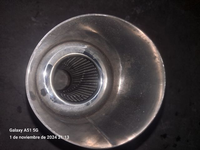 Salida de escapé universal