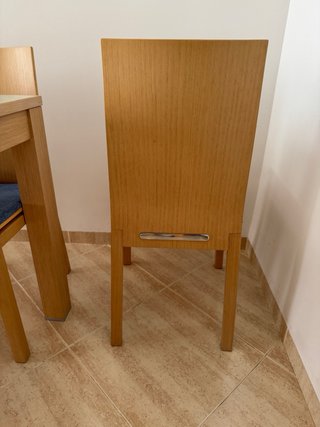 Juego de mesa y sillas de comedor