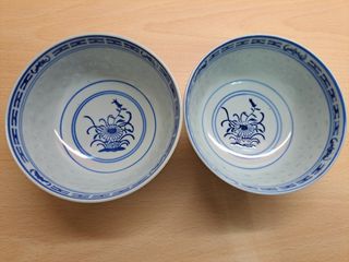 Porcellana cinese - 3 ciotole con 2 cucchiai