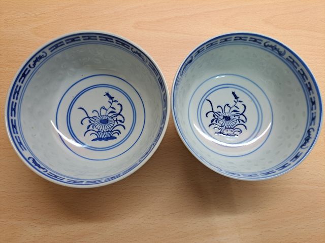 Porcellana cinese - 3 ciotole con 2 cucchiai