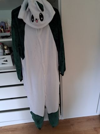 Pijama party oso panda