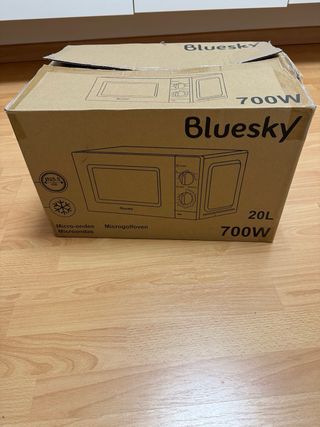 Microondas Bluesky 700W