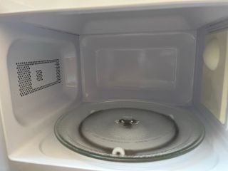 Microondas Bluesky 700W