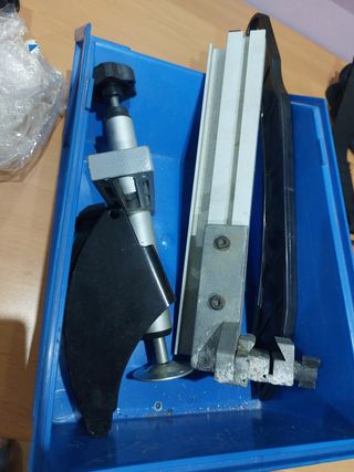 Ingleteadora aluminio y madera