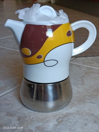 Moka in ceramica e inox 4 tazze