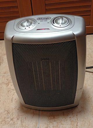 Calentador Delonghi.