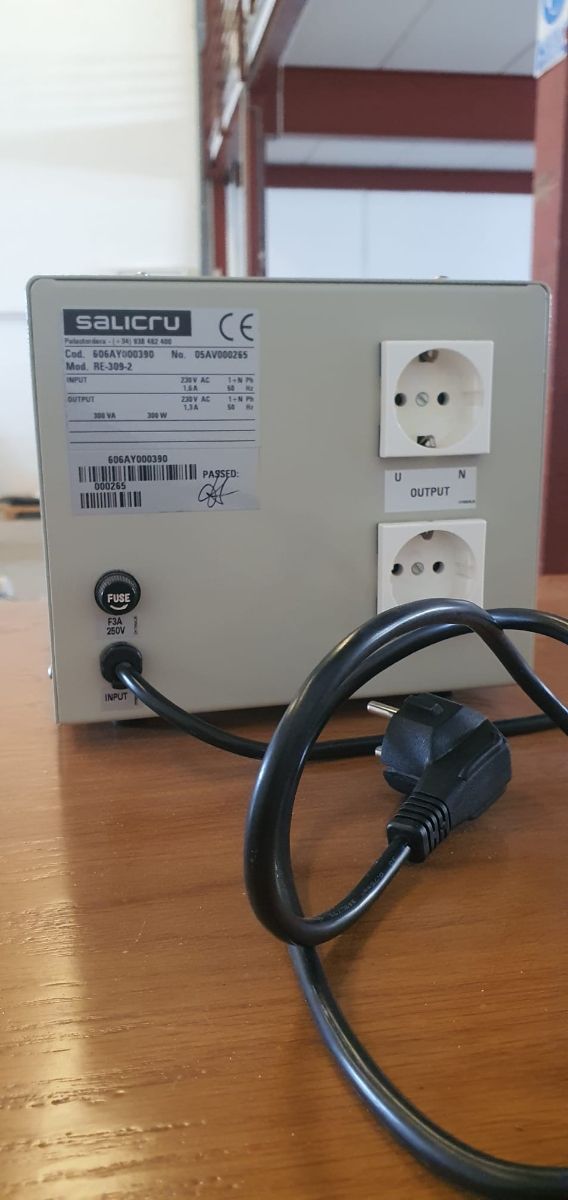 Vinoteca O.A.K. 66 botellas