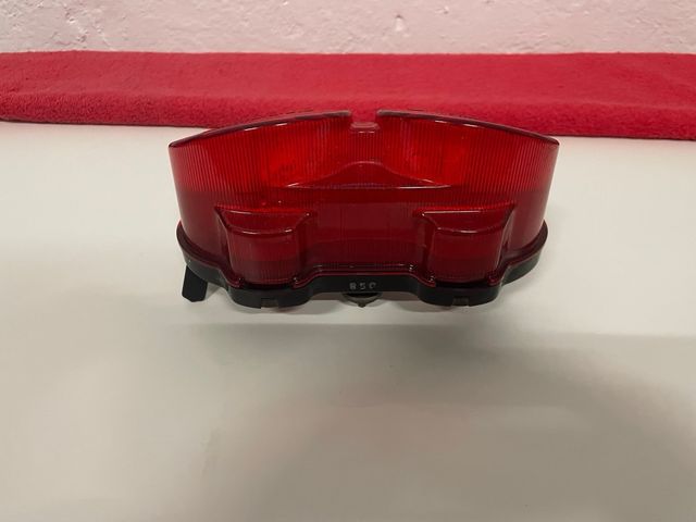 Faro trasero kawasaki zx6r 1998-99