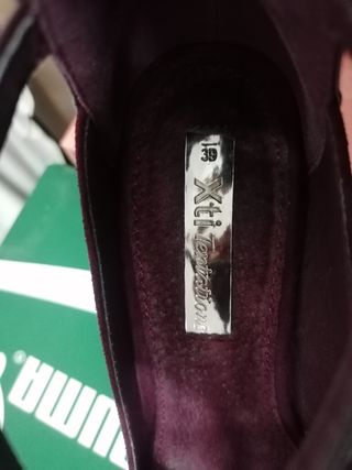 Zapato de tacón ancho